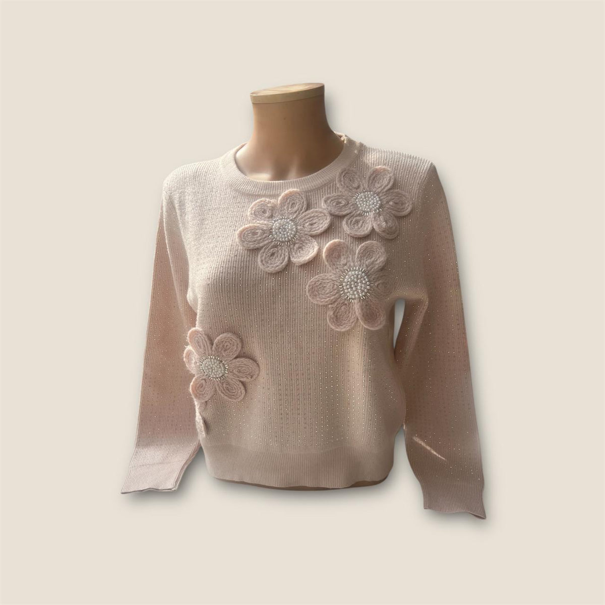 FlORAL EMBELLISHED TOP - 3DTH17111095